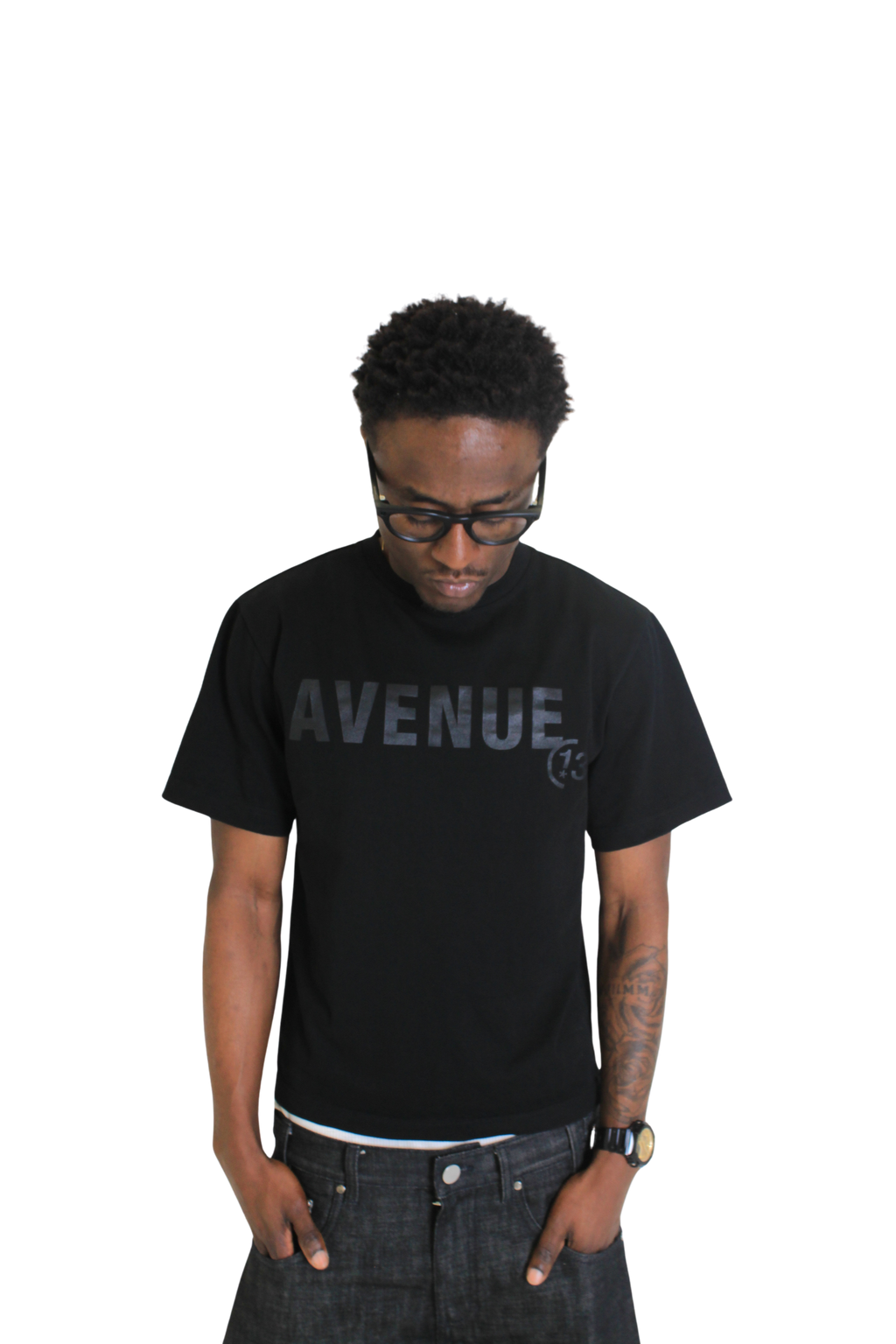 BLACK ON BLACK TEE